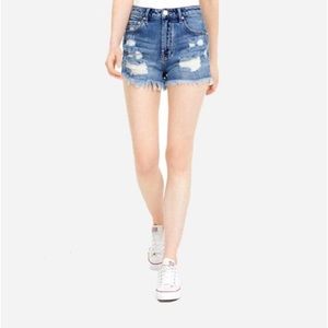 Kendall&Kylie “The Icon Shorts”5/$25✨